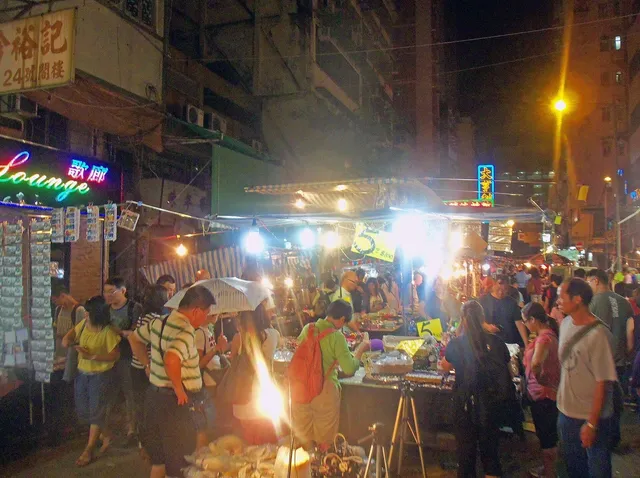Temple Street Night Market in Hong Kong