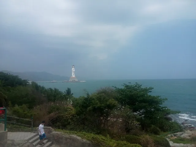Nanshan & the Sea Guanyin in Sanya